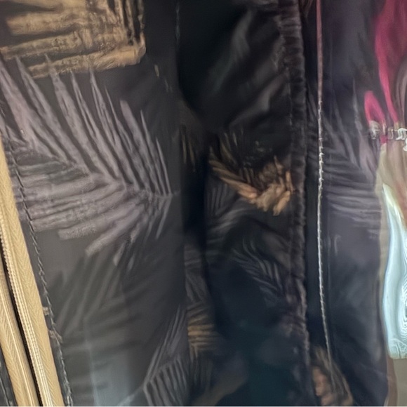 Lug Tempo XL Vegan Leather Quilted Tote in Tan - Picture 6 of 10